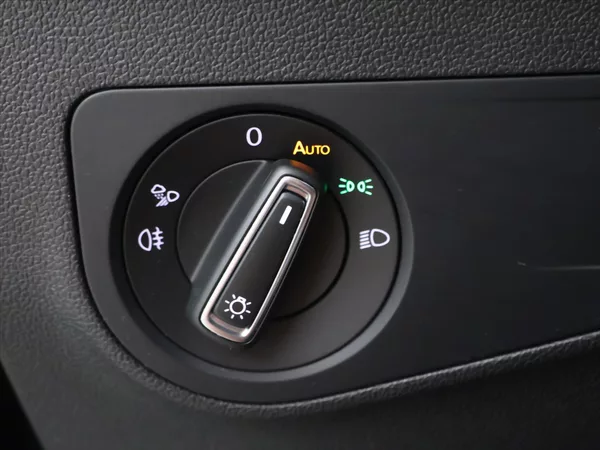Volkswagen Tiguan 1,4 TSI PHEV 180kW R-Line CZ D - foto 17
