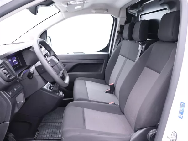 Opel Vivaro 1,5 CDTi 88kW Klimatizace - foto 10
