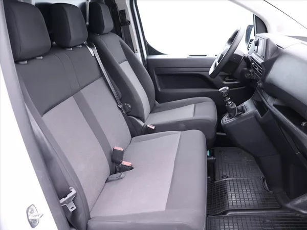 Opel Vivaro 1,5 CDTi 88kW Klimatizace - foto 11
