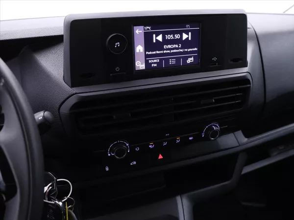 Opel Vivaro 1,5 CDTi 88kW Klimatizace - foto 15