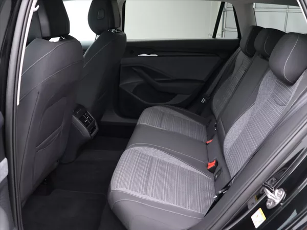Škoda Superb 2,0 TSI 110KW SELECTION DPH - foto 15