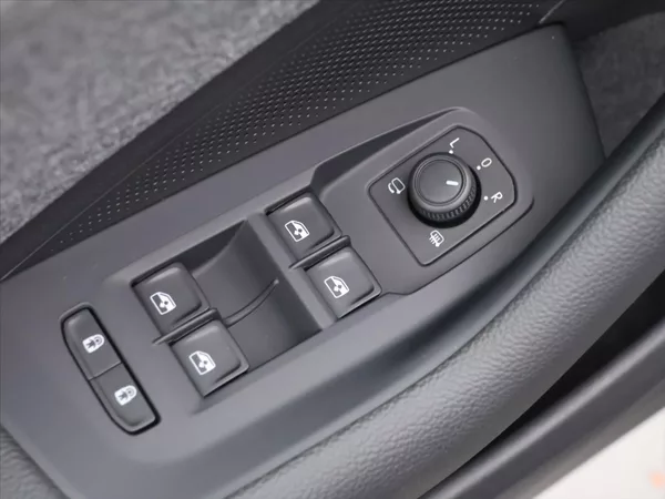 Škoda Superb 2,0 TSI 110KW SELECTION DPH - foto 16