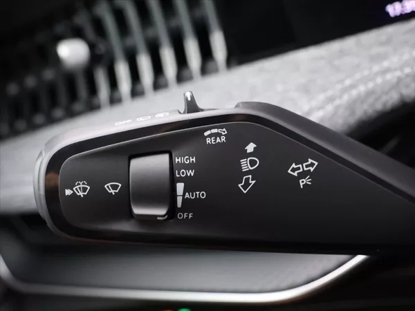 Škoda Superb 2,0 TSI 110KW SELECTION DPH - foto 21