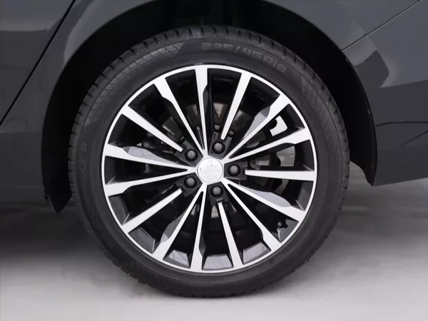 Škoda Superb 2,0 TSI 110KW SELECTION DPH - foto 31