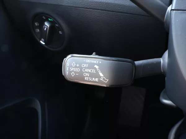 Škoda Superb 2,0 TDI 147kW Style 4x4 DSG CZ - foto 10