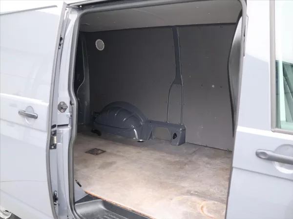 Volkswagen Transporter 2,0 TDI 110kW Long Klima DPH - foto 13