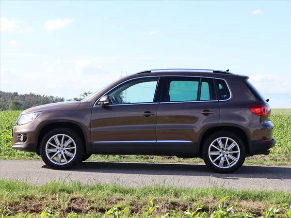 Volkswagen Tiguan 2,0 TSI DSG 4x4 Sport&Style - foto 4