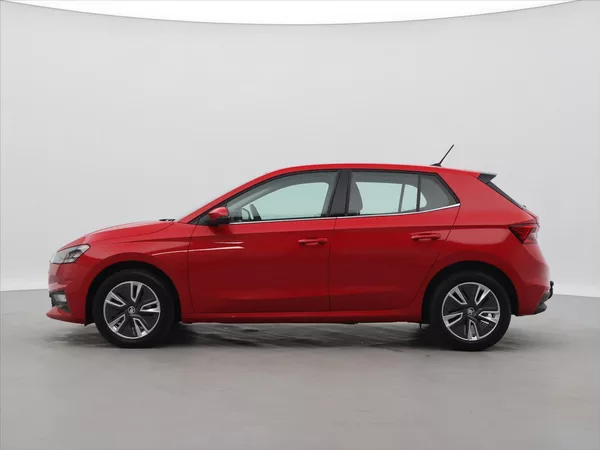 Škoda Fabia 1,5 TSI 110kW DSG Style 1.Maj - foto 4