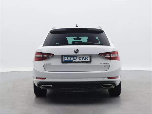 Škoda Superb 2.0 TSI 206kW DSG Sportline - foto 6
