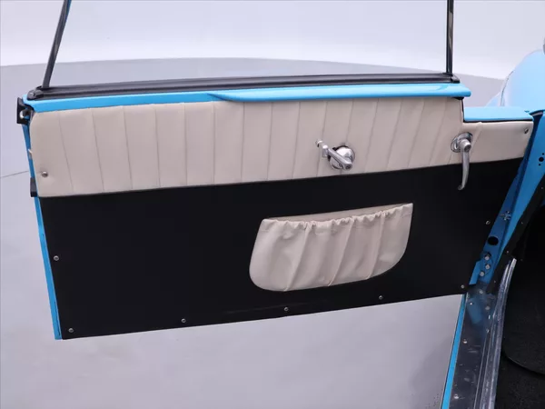 Škoda 1,2 40kW Hardtop Renovace - foto 11