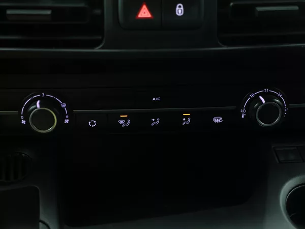 Peugeot Partner 1,5 HDI 75 kW Klima DPH CZ 1.M - foto 18