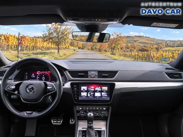 Škoda Superb 2,0 TDI 147kW 4x4 L&K DSG DPH - foto 26