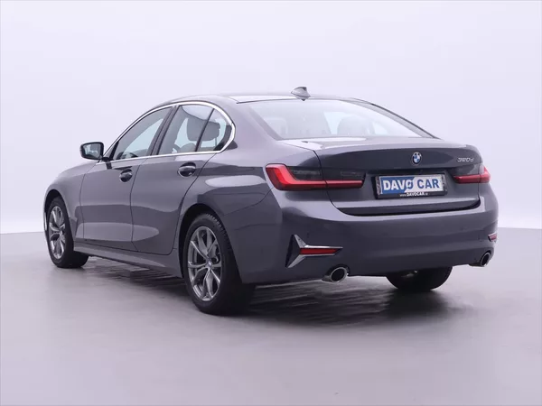 BMW Řada 3 2,0 320d 140kW XDrive Aut. DPH - foto 5