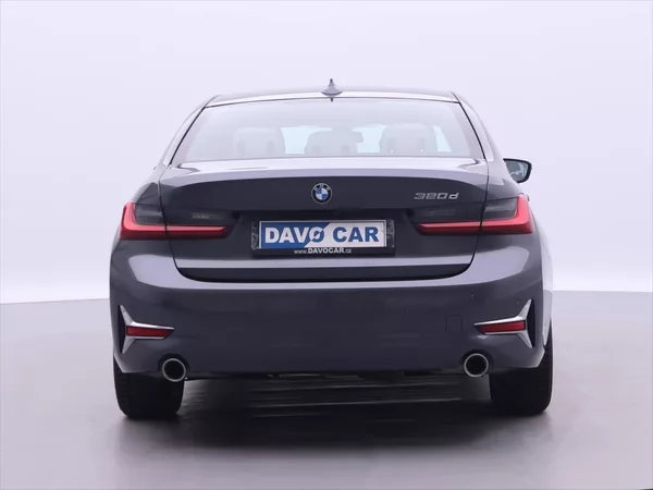 BMW Řada 3 2,0 320d 140kW XDrive Aut. DPH - foto 6