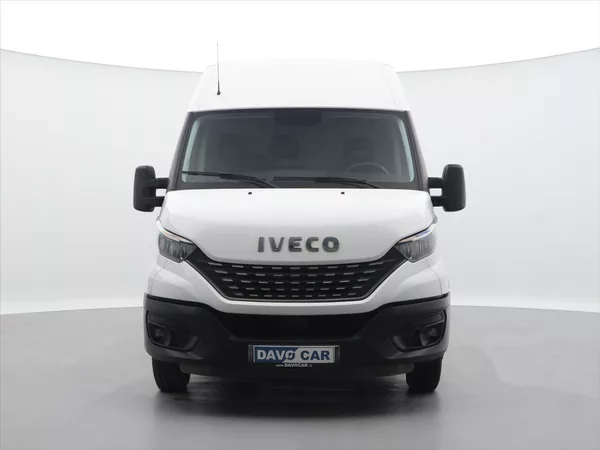 Iveco Daily 2,3 35C16 115kW L4H3 CZ DPH - foto 2