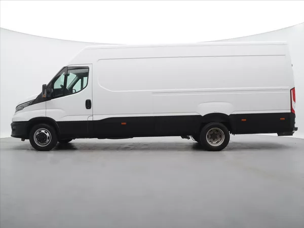 Iveco Daily 2,3 35C16 115kW L4H3 CZ DPH - foto 4