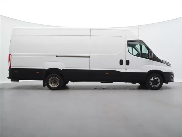 Iveco Daily 2,3 35C16 115kW L4H3 CZ DPH - foto 8