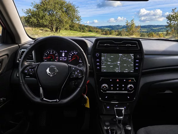 SsangYong Tivoli 1,5 T-GDI 120kW Grand Automat - foto 25