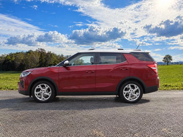 SsangYong Tivoli 1,5 T-GDI 120kW Grand Automat - foto 4