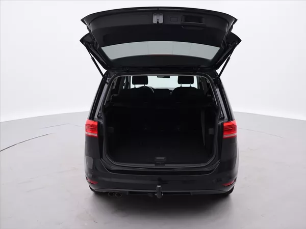 Volkswagen Touran 2,0 TDI 110kW DSG Highline 7M - foto 9