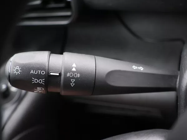 Peugeot Partner 1,5 HDI 75 kW Klima DPH CZ 1.M - foto 16