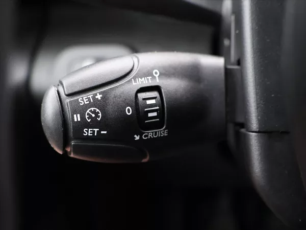 Peugeot Partner 1,5 HDI 75 kW Klima DPH CZ 1.M - foto 17