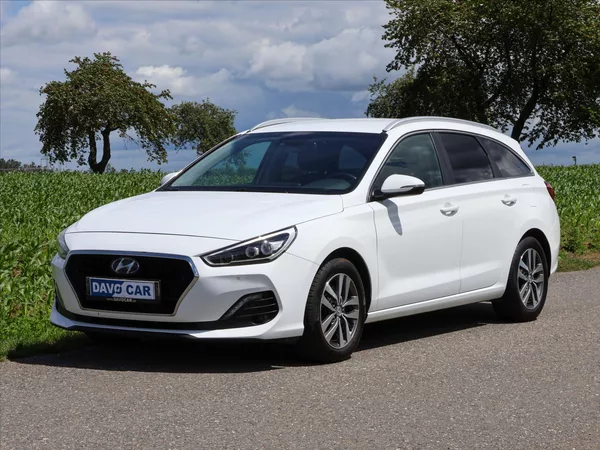 Hyundai i30 1.6 CRDi Automat CZ Style LED - foto 33