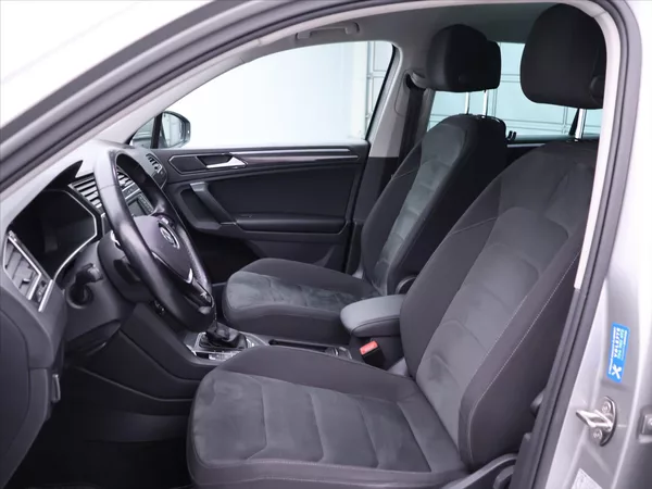 Volkswagen Tiguan 2,0 BiTDI 176 kW 4Motion DSG - foto 11