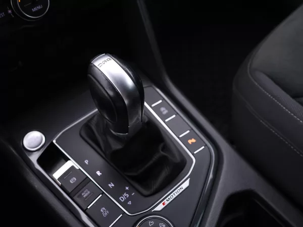 Volkswagen Tiguan 2,0 BiTDI 176 kW 4Motion DSG - foto 29