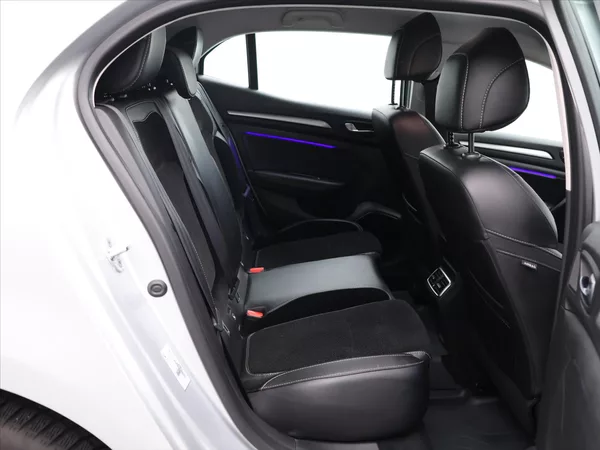 Renault Mégane 1,5 dCi 81kW Energy Bose CZ - foto 12