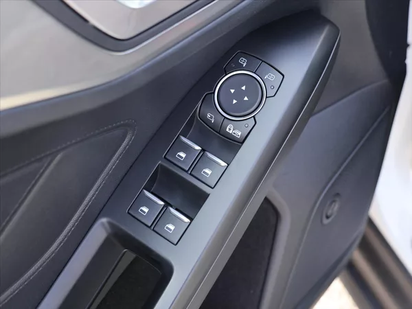 Ford Focus 1,5 Titanium X CZ 1.Maj. DPH - foto 10