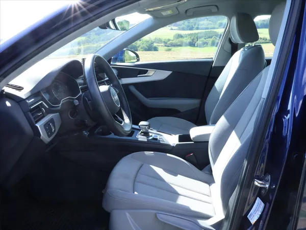 Audi A4 2,0 35 TDI CZ Advanced DPH - foto 10