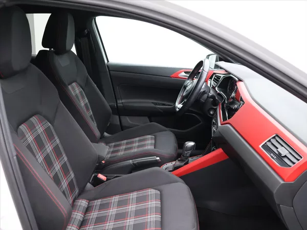 Volkswagen Polo 2,0 TSI GTI DSG Virtual Matrix - foto 11
