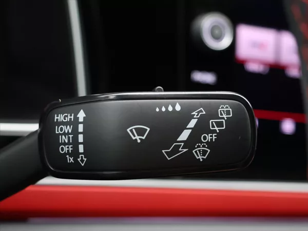 Volkswagen Polo 2,0 TSI GTI DSG Virtual Matrix - foto 18