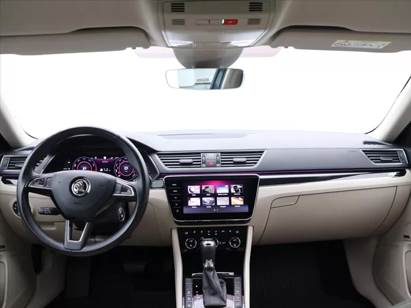 Škoda Superb 2,0 TSI 200kW L&K 4x4 DSG DPH - foto 28