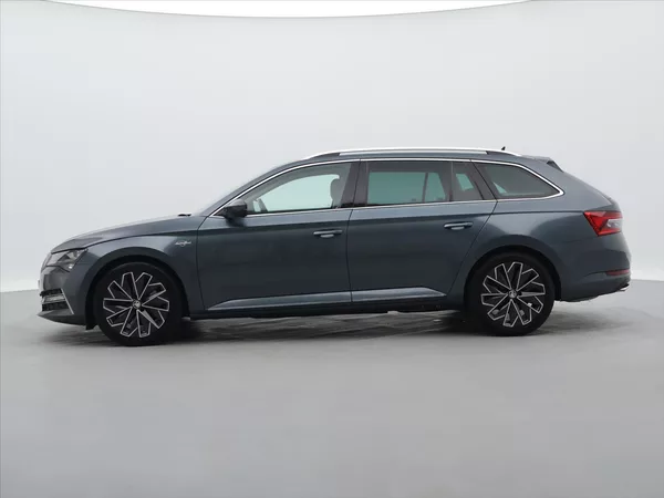 Škoda Superb 2,0 TSI 200kW L&K 4x4 DSG DPH - foto 4