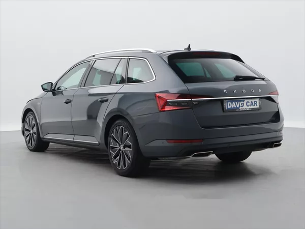 Škoda Superb 2,0 TSI 200kW L&K 4x4 DSG DPH - foto 5