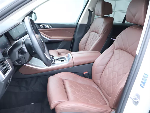 BMW X5 3,0 210kW XDrive30d CZ DPH - foto 11