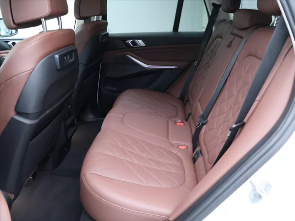 BMW X5 3,0 210kW XDrive30d CZ DPH - foto 15