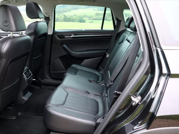 Škoda Kodiaq 2,0 TDI 147kW 4x4 DSG L&K DPH - foto 3