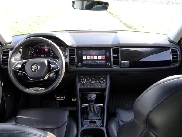 Škoda Kodiaq 2,0 TDI 147kW 4x4 DSG L&K DPH - foto 36