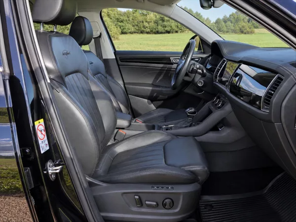 Škoda Kodiaq 2,0 TDI 147kW 4x4 DSG L&K DPH - foto 5