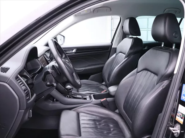 Škoda Kodiaq 2,0 TDI DSG 4x4 L&K DPH CZ 1Ma - foto 11