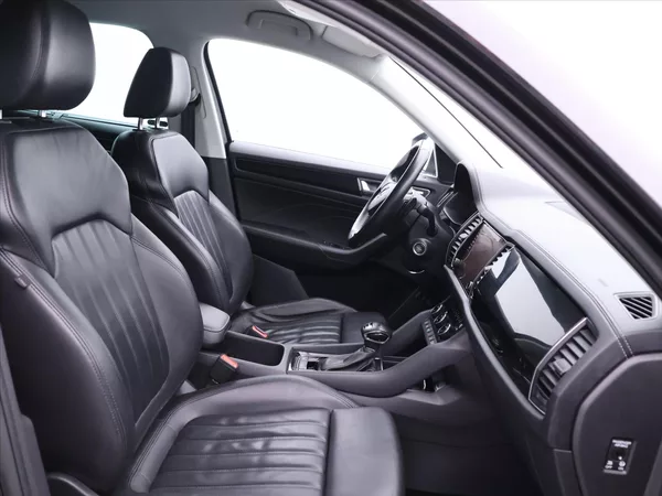 Škoda Kodiaq 2,0 TDI DSG 4x4 L&K DPH CZ 1Ma - foto 12