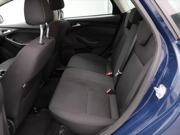 Ford Focus 1,5 TDCI 70 kW Aut.klima CZ - foto 13