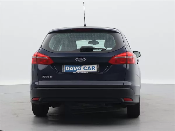 Ford Focus 1,5 TDCI 70 kW Aut.klima CZ - foto 6