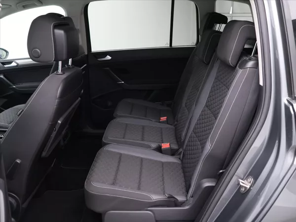 Volkswagen Touran 1,4 TSI 110kW DSG Join 7-Míst - foto 16