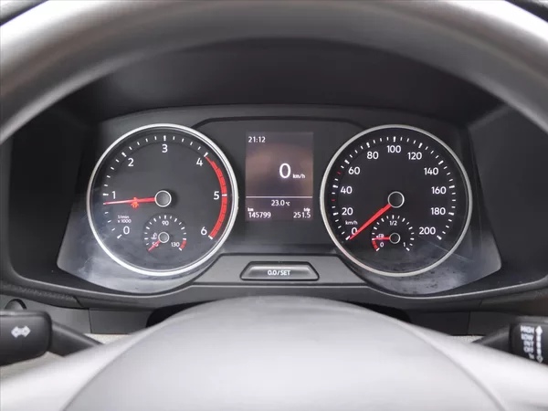 Volkswagen Crafter 2,0 TDI 103kW L2H2 CZ LED DPH - foto 15