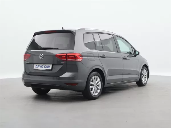 Volkswagen Touran 1,6 TDI 85 kW DSG Panorama - foto 7