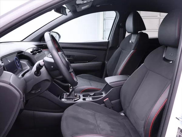 Hyundai Tucson 1,6 T-GDI 110kW CZ N-Line DPH - foto 12